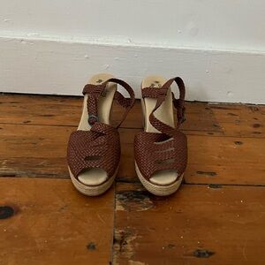 Vintage Fanylrobin woven heel sandals size 9